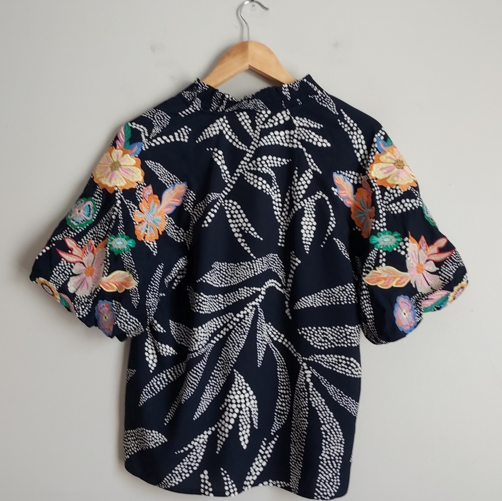 THML Print Embroidered Puff Sleeve Top Popover Blouse Size Small Tassels - Picture 10 of 10